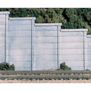 WC1258  HO Concrete Retaining Wall