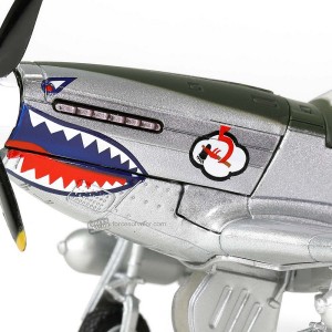 FOV-812013E 1:72 ROC P-51D Mustang Aircraft Fight