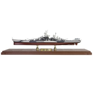 FOV-861131B 1:700 Iowa Cl. Battleship,USS Missouri