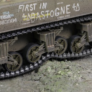 FOV-912136A 1:32 U.S.med.tank Sherman M4A3E2 (75)