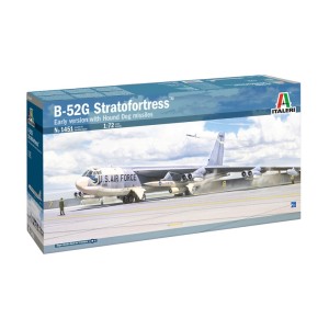 I1451 1:72 B-52G EARLY WITH HOUND DOG