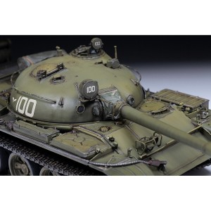 Z3622 1:35 T-62 SOVIET MAIN BATTLE TANK