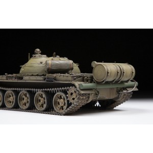 Z3622 1:35 T-62 SOVIET MAIN BATTLE TANK