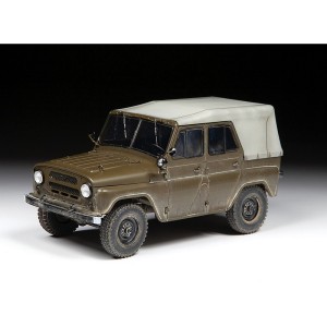 Z3629 1:35 UAZ-469 SOVIET 4WD VEHICLE