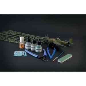 I72010 1:72 ZEST.MODELARSKI - JUNKERS JU-87 STUKA