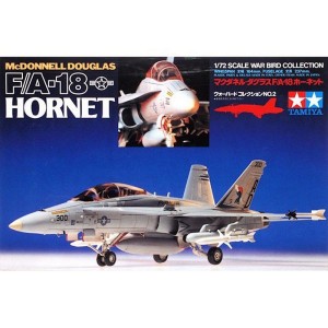 Tamiya 60702 F/A-18 Hornet