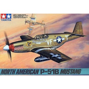 Tamiya 61042 N.American P-51B Mustang